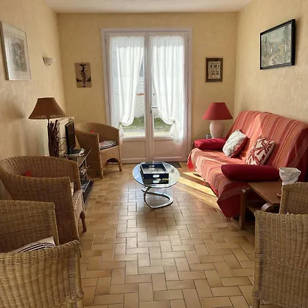 Indépendante à 50m De La Avec Jardin Clos Et Wifi Gratuit, Idéal Pour 8 Personnes - Fr-1-324-551 Casa de Férias *